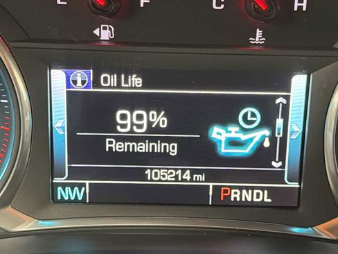 Used 2019 Chevrolet Traverse LT w/ LT Premium Package AWD/4WD image 17