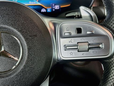 Used 2021 Mercedes-Benz GLC 43 AMG 4MATIC image 13