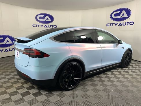 Used 2017 Tesla Model X 75D image 3
