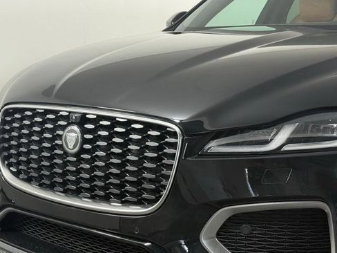 Used 2026 Jaguar F-PACE R-Dynamic S AWD/4WD image 9