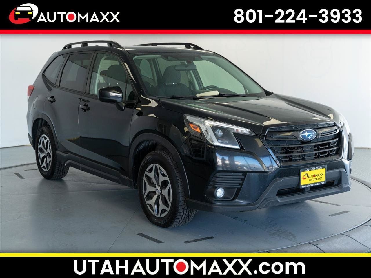 Used 2024 Subaru Forester Premium AWD/4WD image 1