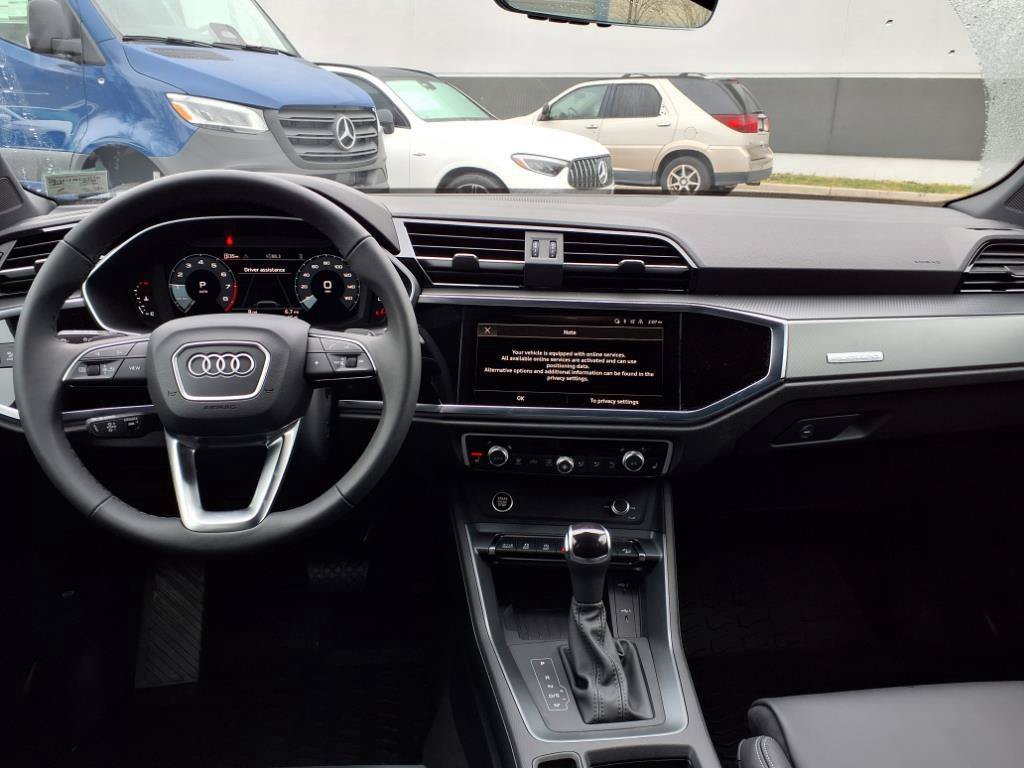 Used 2025 Audi Q3 2.0T Premium AWD/4WD image 9