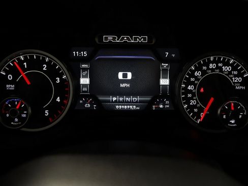 Used 2024 RAM 2500 Laramie image 16