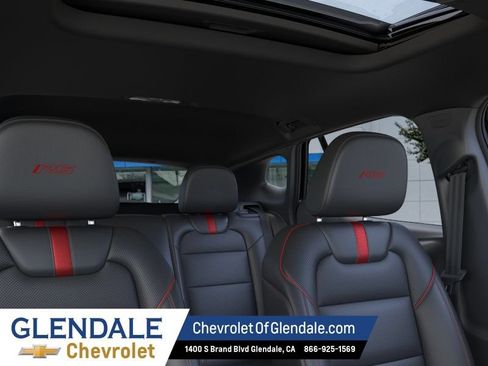 New 2026 Chevrolet Trax RS w/ Sunroof Package FWD image 24