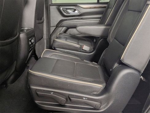 Used 2023 Chevrolet Tahoe Premier w/ Advanced Technology Package image 23