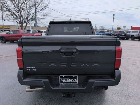 Certified 2025 Toyota Tacoma SR5 image 4
