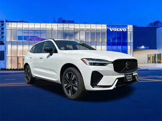 New 2026 Volvo XC60 B5 Plus w/ Protection Package Premier video 1
