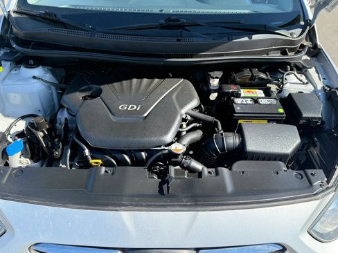 Used 2013 Hyundai Accent GLS w/ Premium Pkg image 30