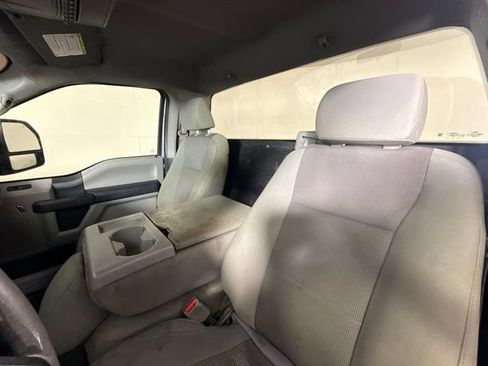 Used 2017 Ford F250 XL w/ Power Equipment Group AWD/4WD image 16