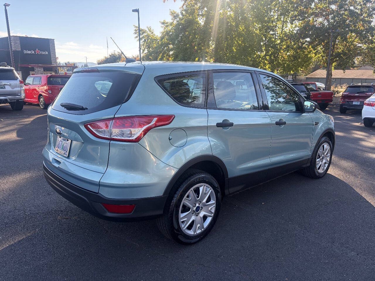 Used 2013 Ford Escape S FWD image 4