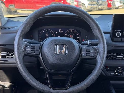 Used 2024 Honda Accord EX image 13
