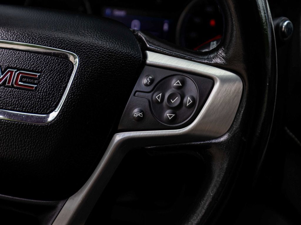 Used 2020 GMC Acadia SLT AWD/4WD image 23