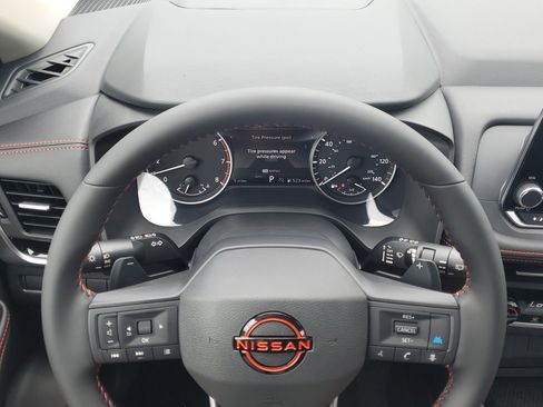 New 2026 Nissan Rogue SV image 12