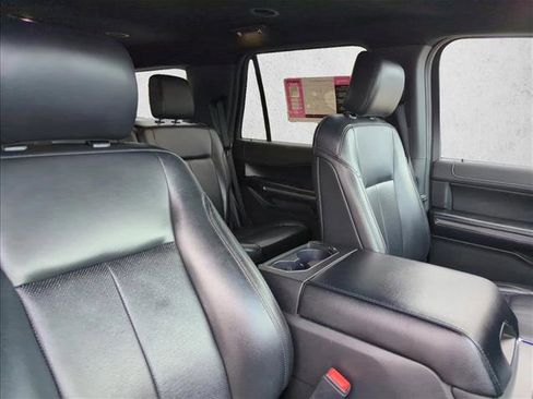 Used 2019 Ford Expedition XLT w/ Equipment Group 202A image 27