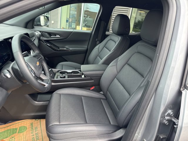 Used 2026 Chevrolet Equinox LT w/ Convenience Package II AWD/4WD image 16