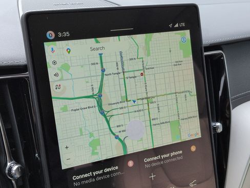 New 2026 Volvo XC60 B5 Ultra w/ Climate Package PRO image 11