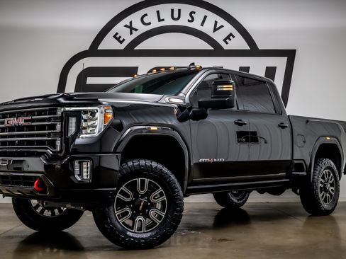Used 2021 GMC Sierra 2500 AT4 w/ AT4 Premium Plus Package AWD/4WD image 1