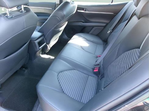 Used 2024 Toyota Camry SE FWD image 9