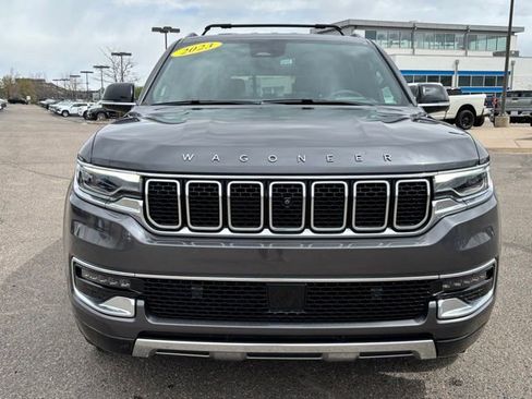 Used 2023 Jeep Wagoneer L Series III w/ Convenience Group I AWD/4WD image 9
