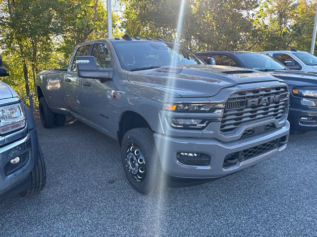 New 2027 RAM 3500 Big Horn AWD/4WD image 5