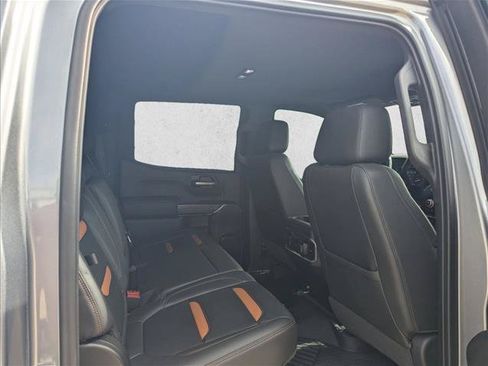 Used 2020 GMC Sierra 1500 AT4 w/ AT4 Premium Package AWD/4WD image 14