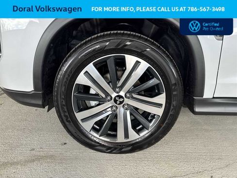 Used 2025 Mitsubishi Outlander Sport SE image 10