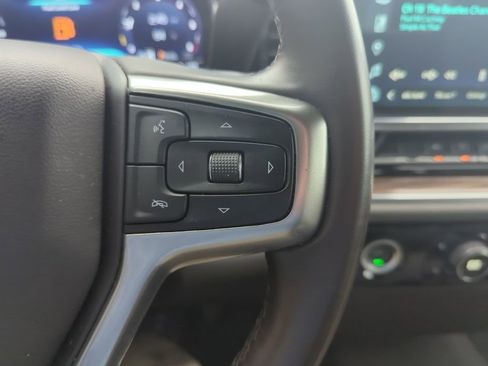 Used 2023 Chevrolet Silverado 1500 LT image 30