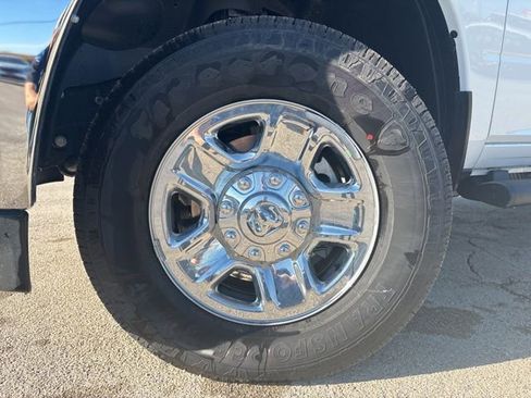 New 2026 RAM 2500 Tradesman AWD/4WD image 12