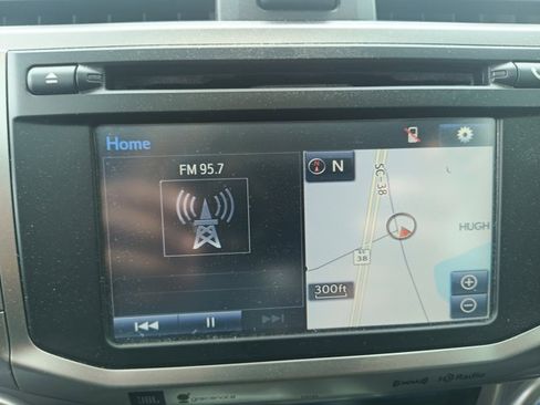 Used 2018 Toyota 4Runner Limited image 11