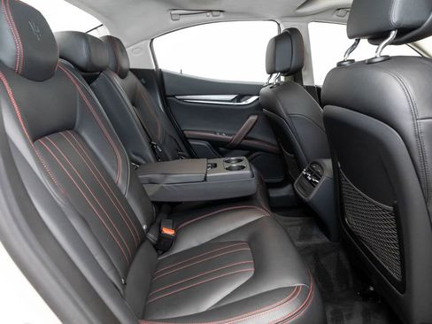 Used 2018 Maserati Ghibli S Q4 image 16