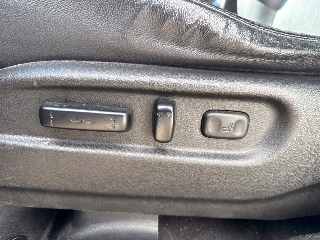 Used 2020 Honda Pilot Touring image 12
