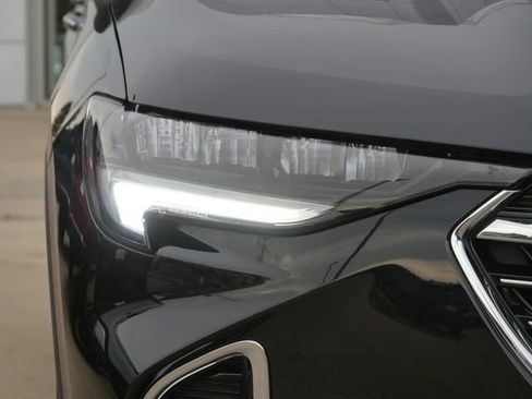 Used 2023 Buick Envision Preferred AWD/4WD image 10