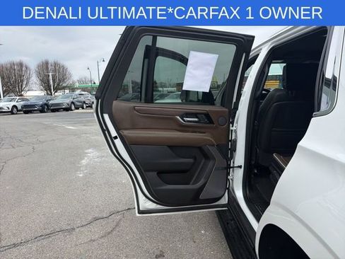 Used 2025 GMC Yukon Denali Ultimate image 26