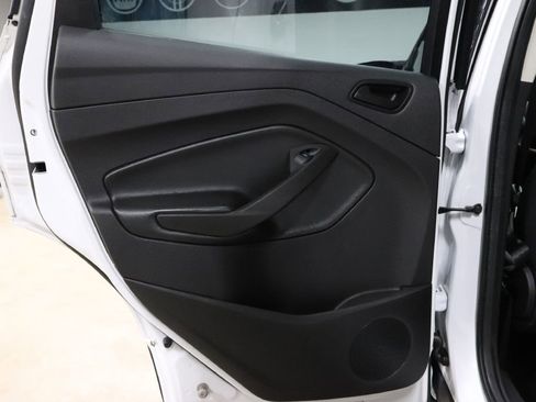 Used 2016 Ford Escape S image 18