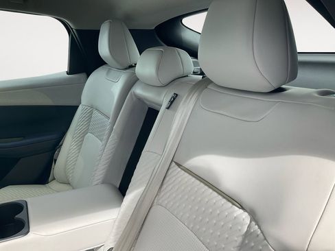 New 2026 Nissan Leaf Platinum+ w/ Cargo Package (Platinum+) image 30