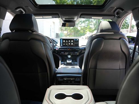 Certified 2025 Acura MDX A-Spec AWD/4WD image 38