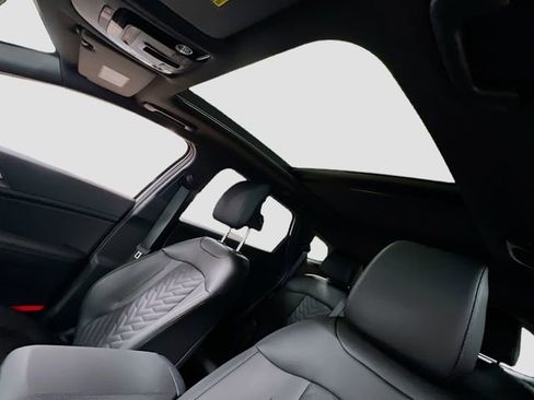 New 2026 Kia Sportage X-Line image 23