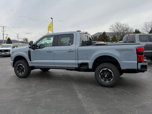 New 2026 Ford F250 Platinum w/ Tremor Off-Road Package image 9
