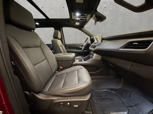 Used 2024 Chevrolet Tahoe Z71 w/ Luxury Package image 24