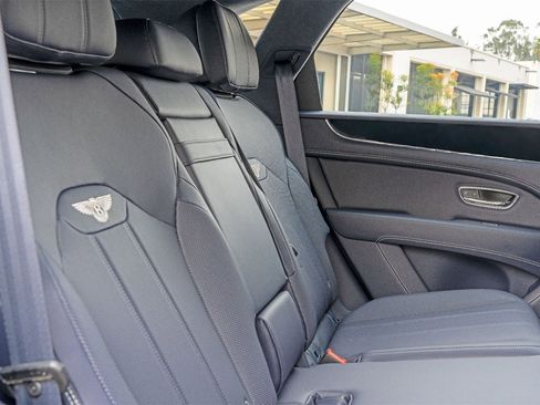 New 2025 Bentley Bentayga image 29