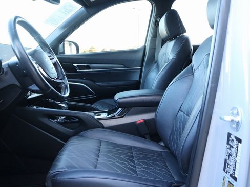 Used 2023 Kia Telluride SX X-Line image 25