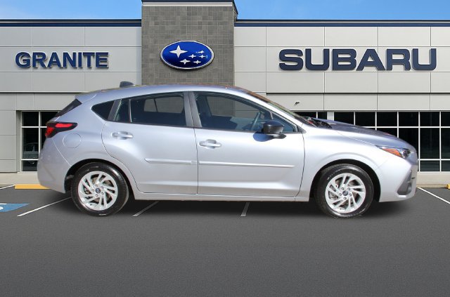Used 2024 Subaru Impreza 2.0i AWD/4WD image 12