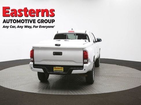Used 2022 Toyota Tacoma SR image 38