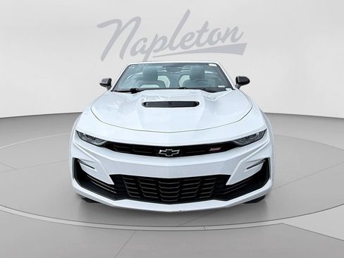 Used 2020 Chevrolet Camaro SS RWD image 9