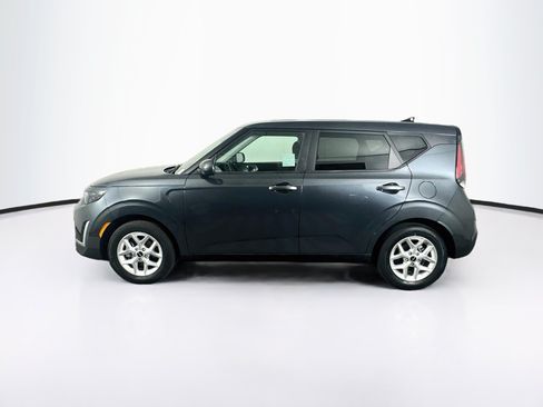 Used 2025 Kia Soul LX w/ LX Technology Package FWD image 4