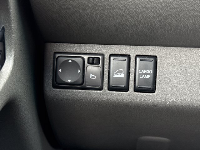 Used 2016 Nissan Frontier SV AWD/4WD image 34