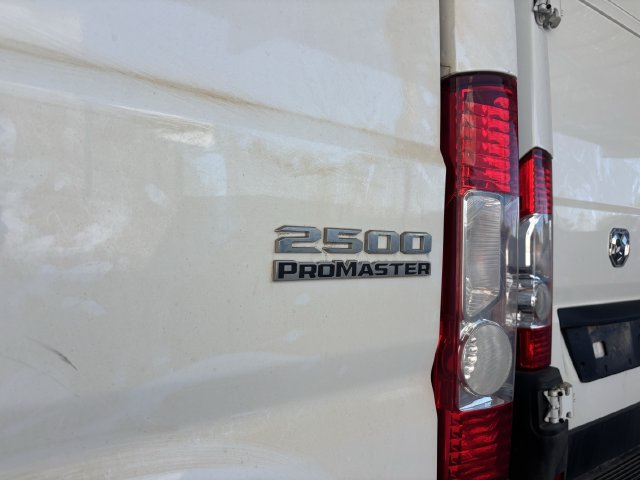 Used 2026 RAM ProMaster 2500 w/ Convenience Group FWD image 9