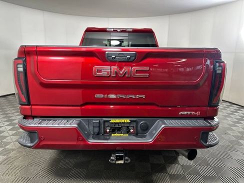 Used 2024 GMC Sierra 2500 AT4 w/ AT4 Premium Plus Package image 4