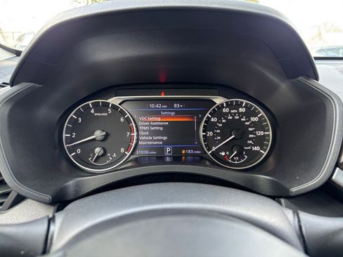 Used 2025 Nissan Altima 2.5 SV FWD image 50