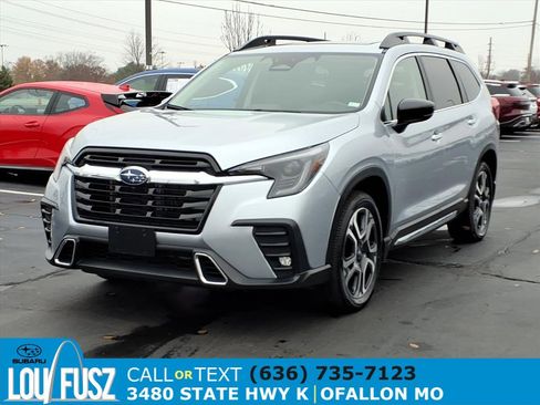 Certified 2024 Subaru Ascent Touring w/ Popular Package #2 image 2